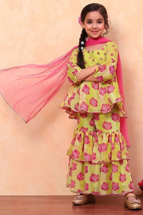 Girls Green Festive Regular Fit Printed Suit Set