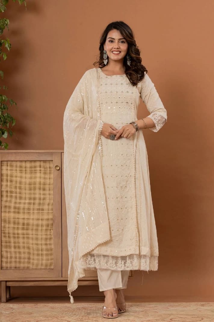 Women's Off White Festive Printed Kurta Set