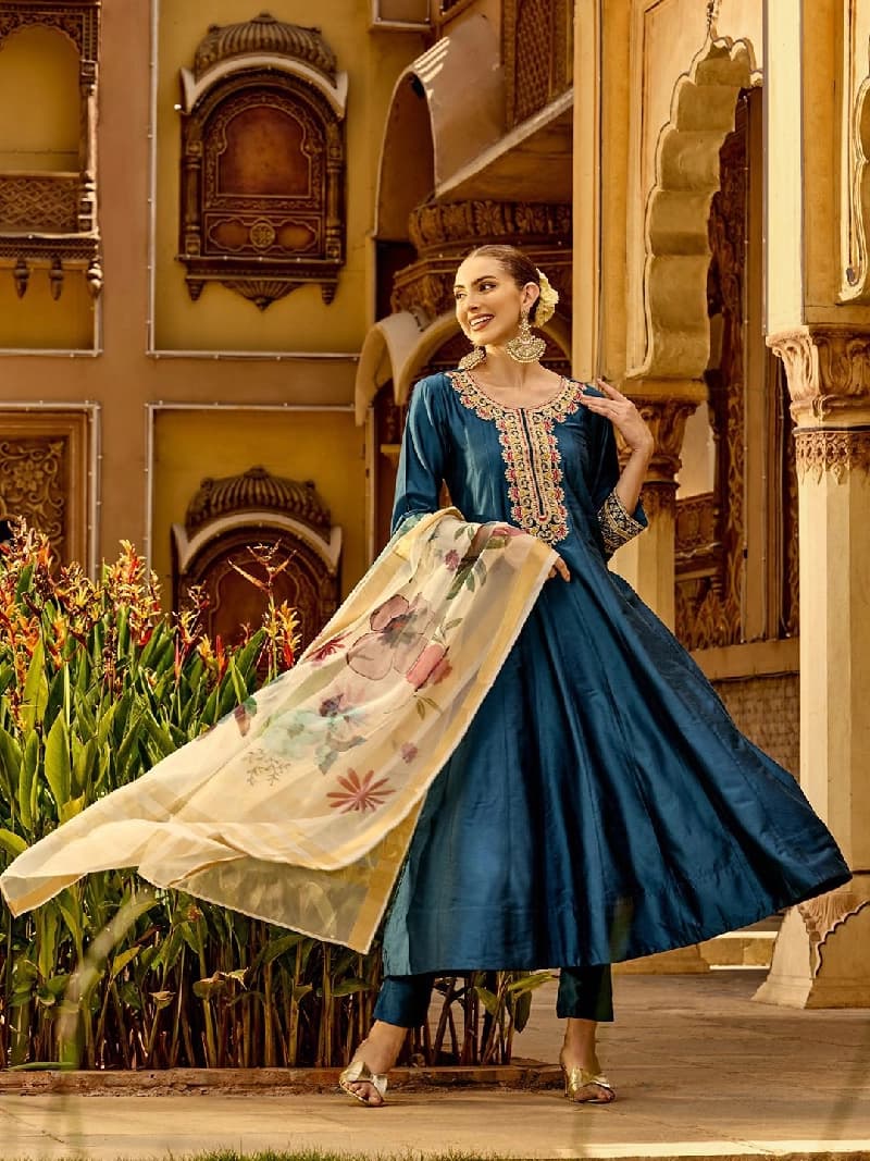 Women's Blue Casual Kurta Set