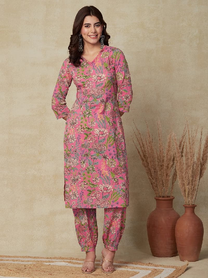 Women's Pink Casual Printed Kurta Set