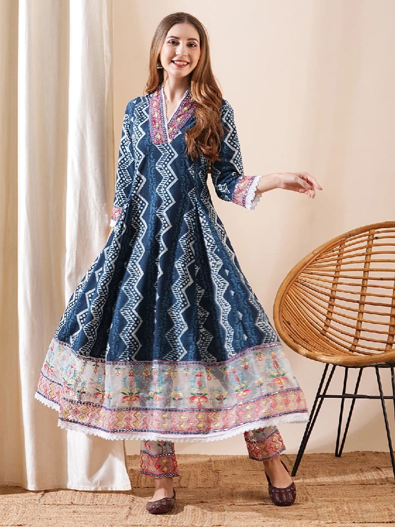 Women's Navy Casual Printed Kurta Set