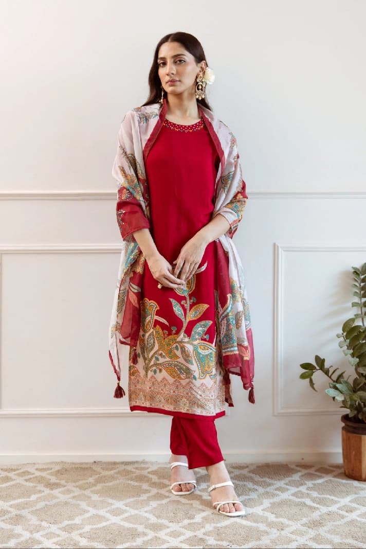 Women's Red Festive Kurta Set