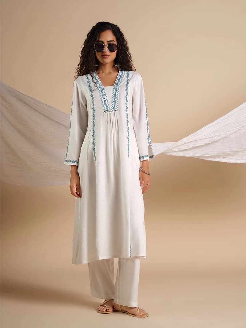 Women's White Casual Solid Kurta Set