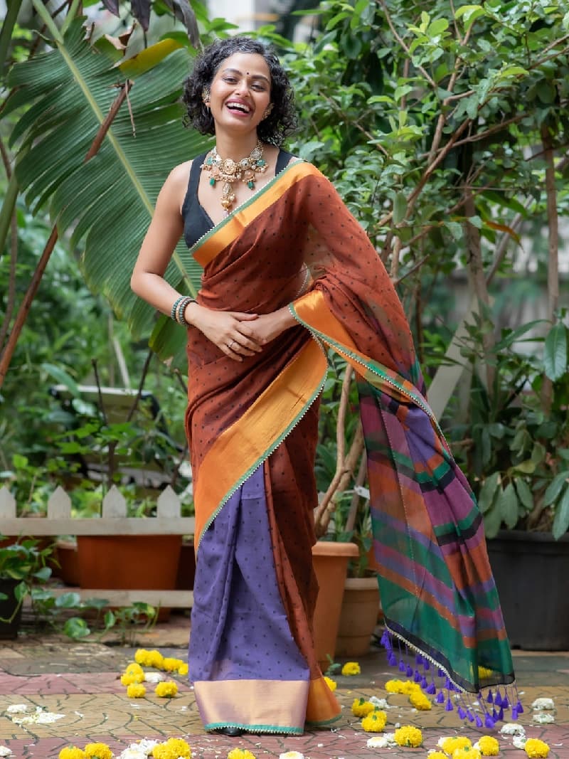 Women's Multicolor Casual Solid Regular Fit Saree
