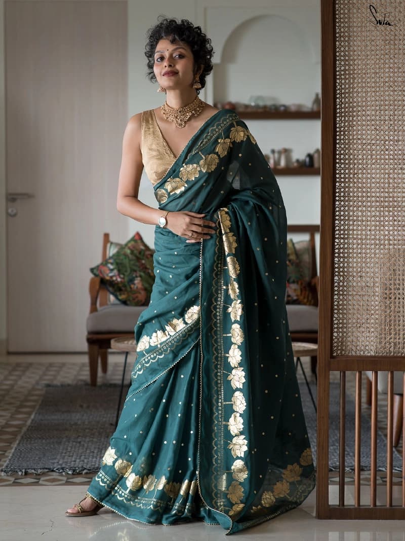 Women's Green Casual Printed Regular Fit Saree