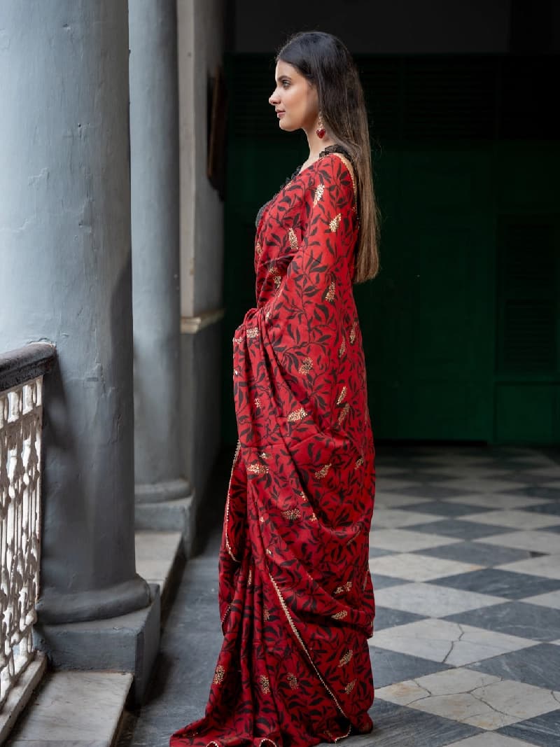 Women's Red Casual Saree