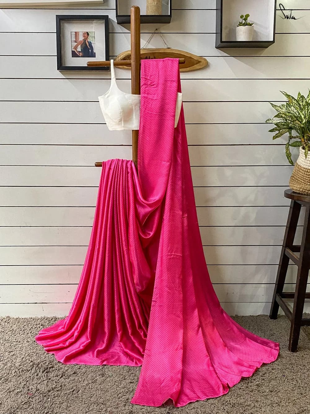 Women's Pink Casual Saree