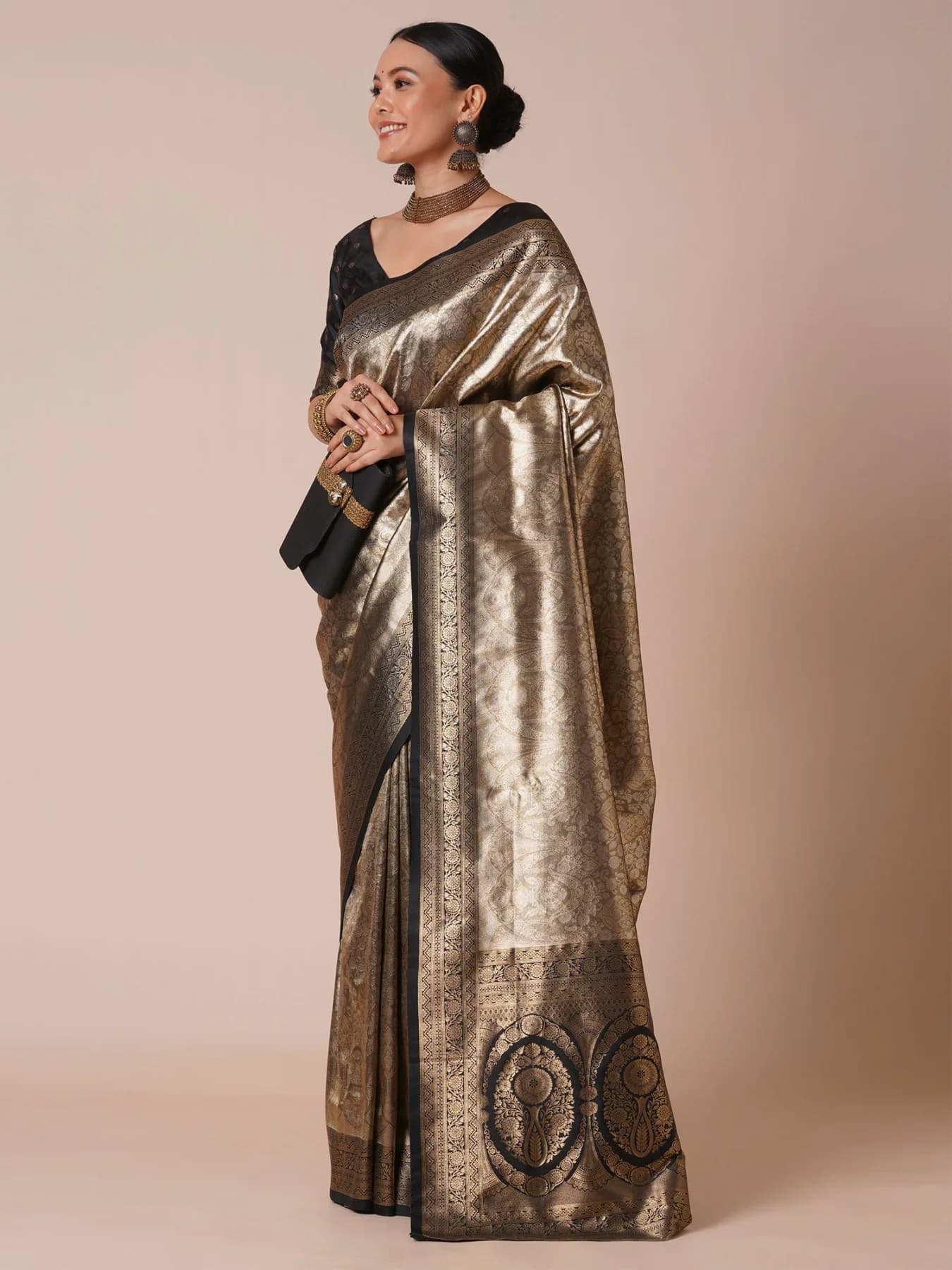 Women's Green Party Regular Fit Saree