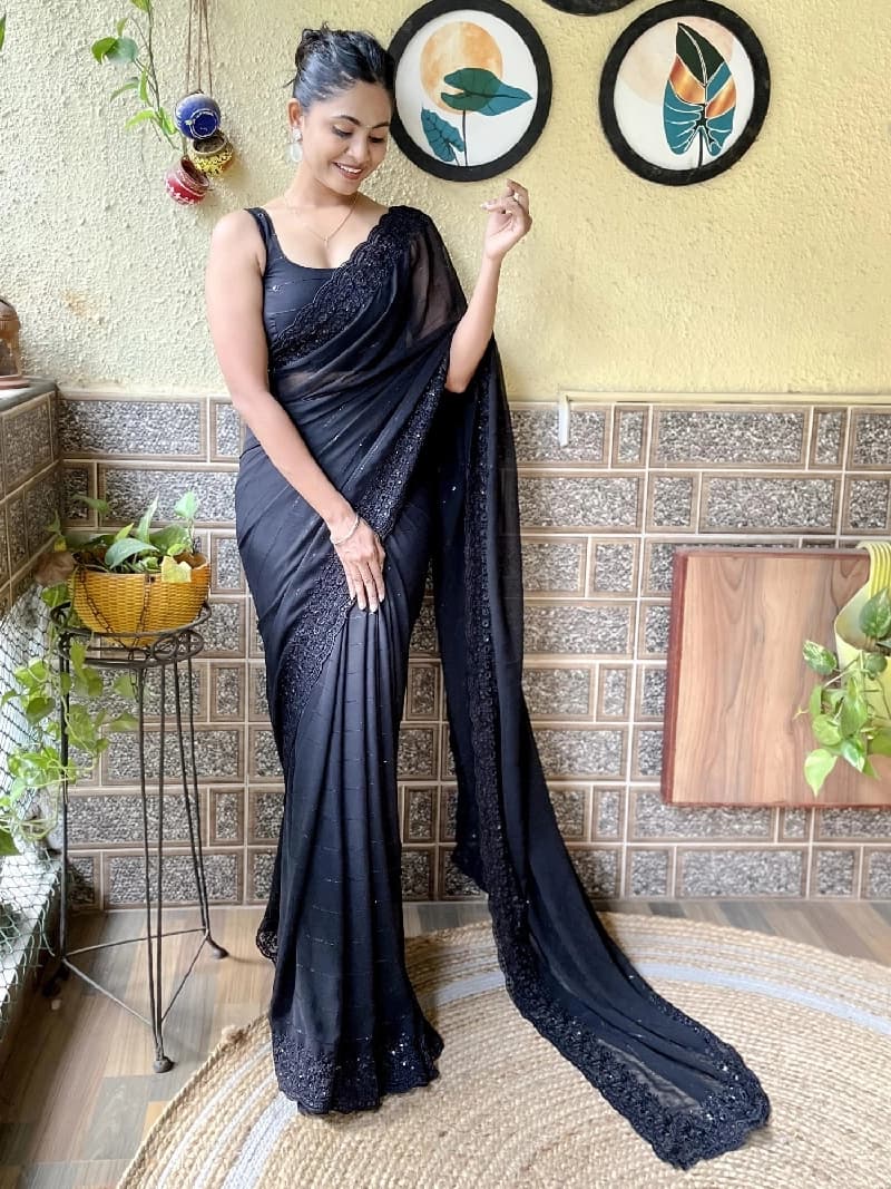 Women's Black Party Regular Fit Saree