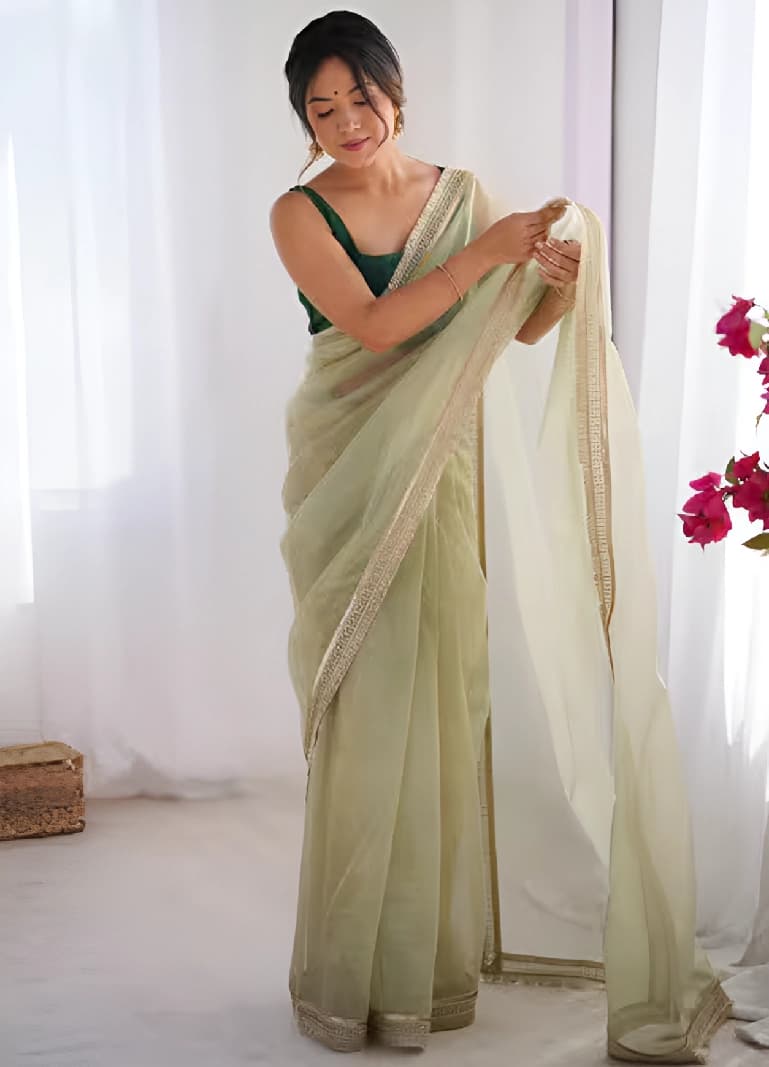 Women's Green Party Regular Fit Saree