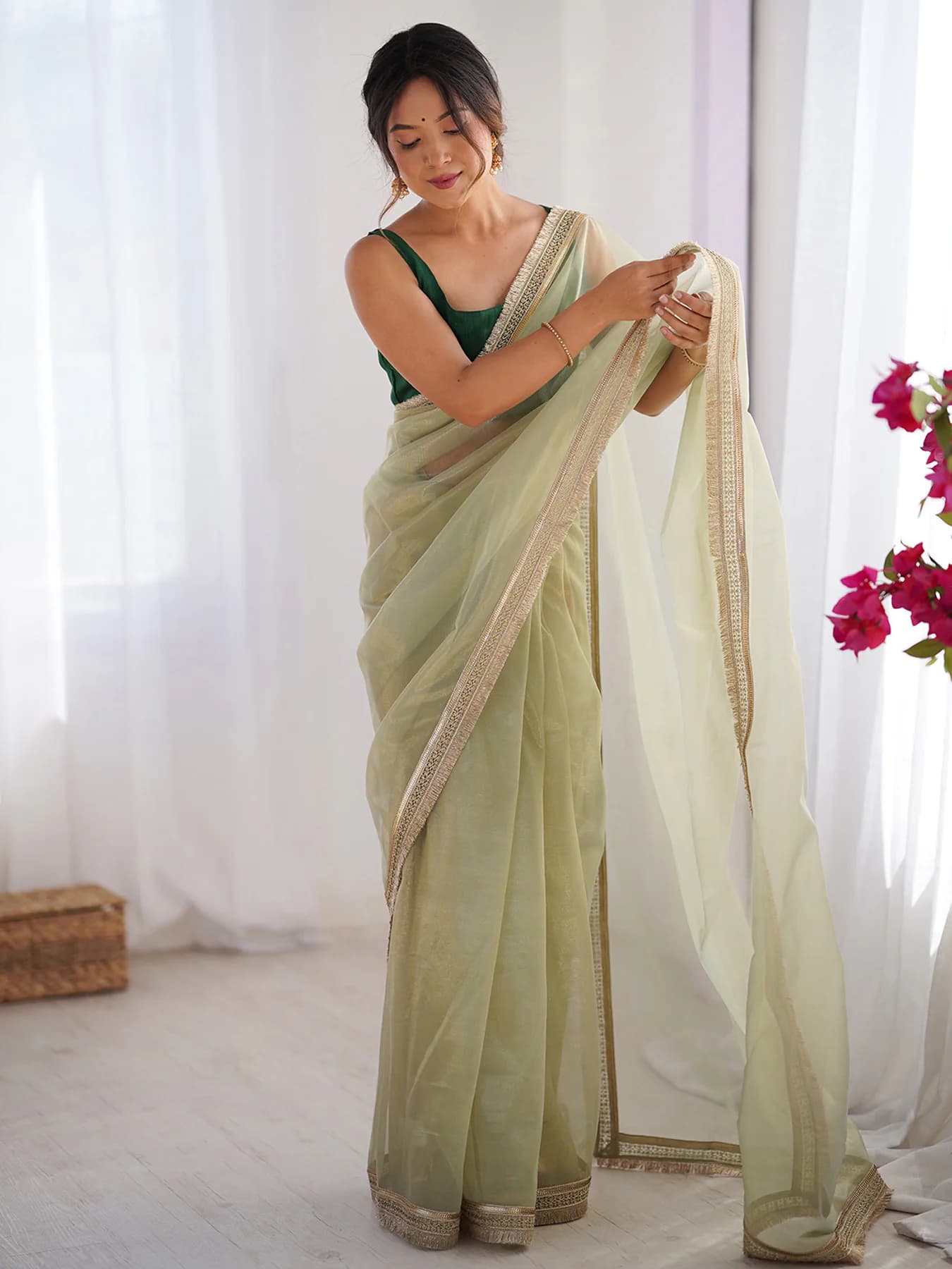 Women's Green Party Regular Fit Saree