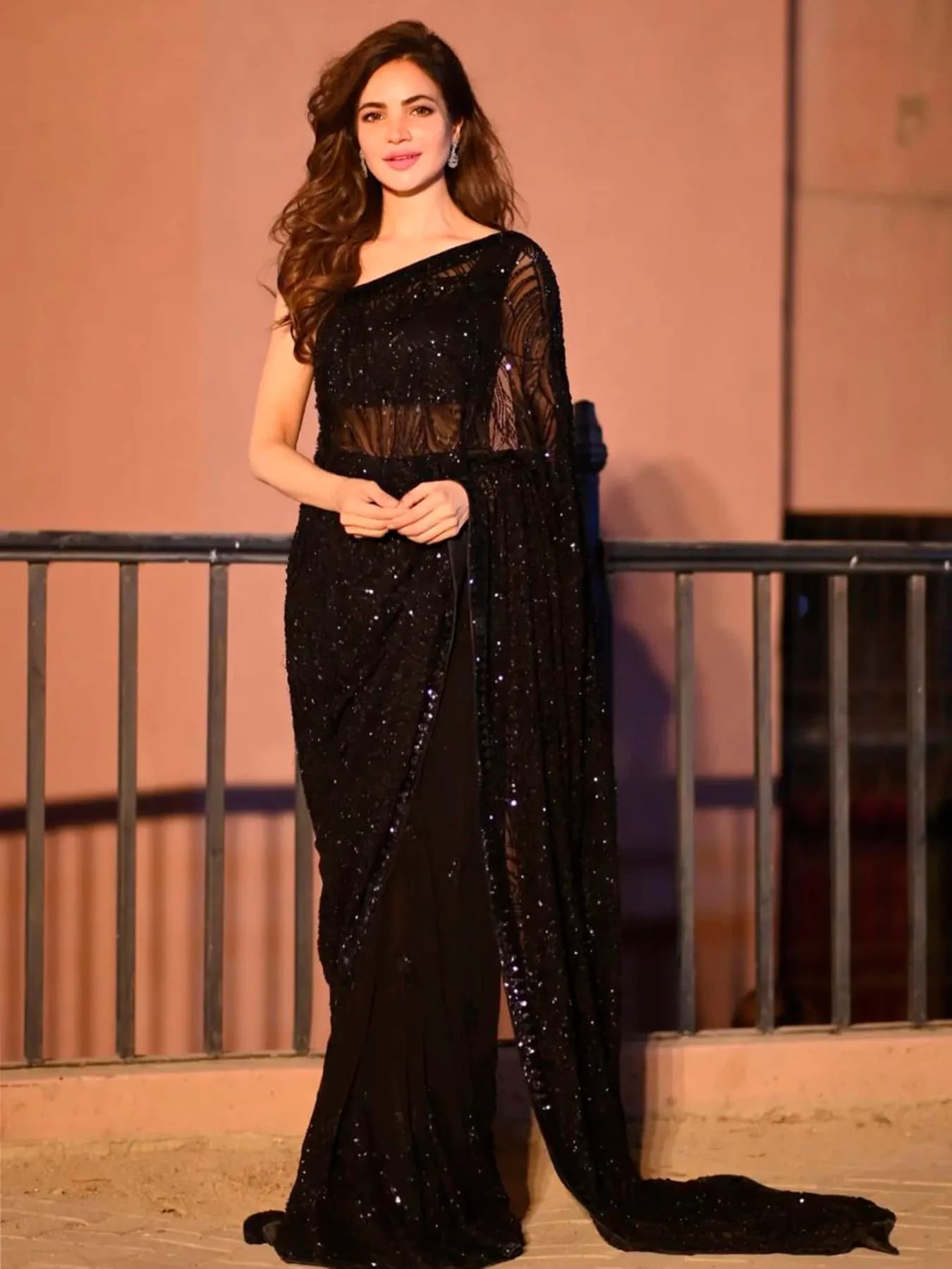 Women's Black Party Regular Fit Saree