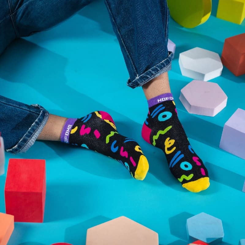 Unisex Multi-Colour Short Crew Lengh Confetti Socks