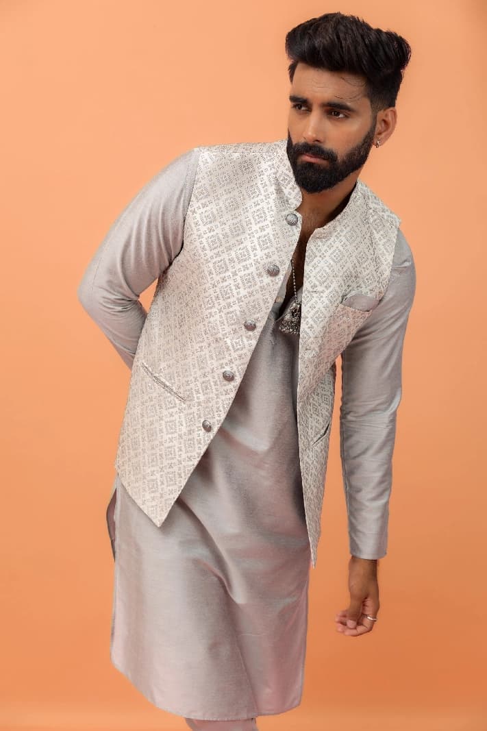 Men's Grey Festive Solid Regular Fit Kurta Set