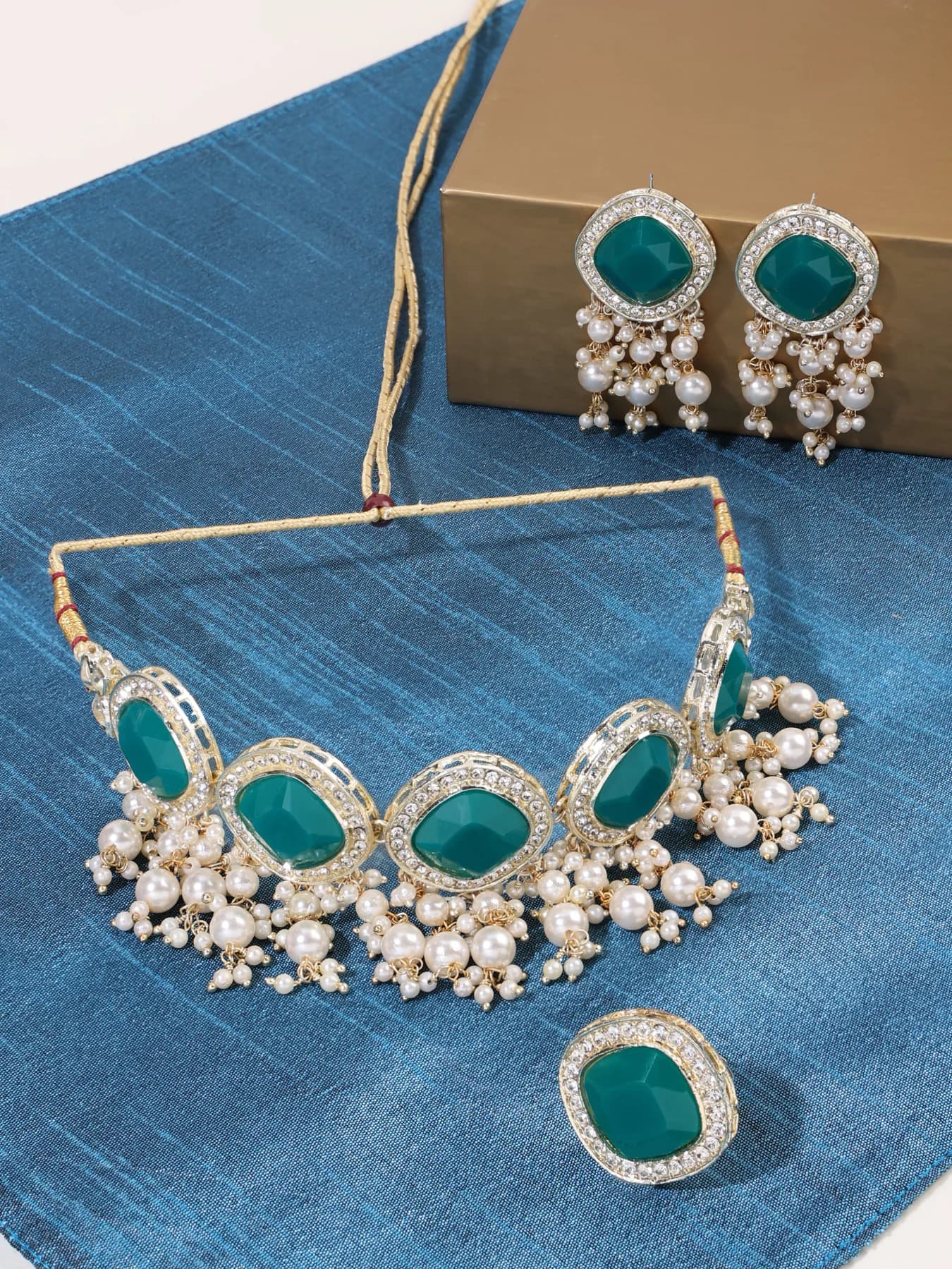 Women's Green Statement Stones Cluster Beads Choker Necklace Earring & Ring Set-ZPFK15934