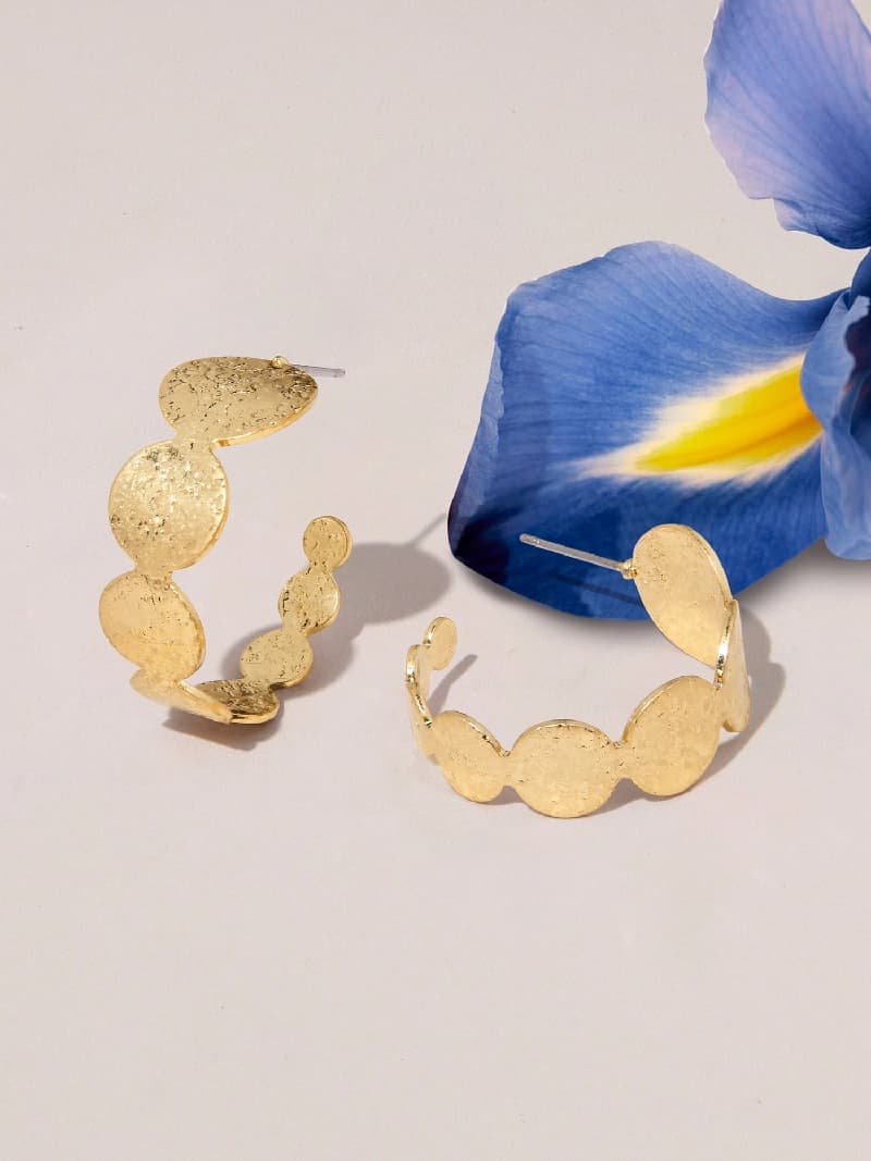 Women's Gold Textured Circle Hoop Earrings