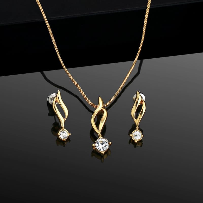 Women's Stylish Solitaire Pendant Set|Minimal Jewelry for Office and Casual Wear