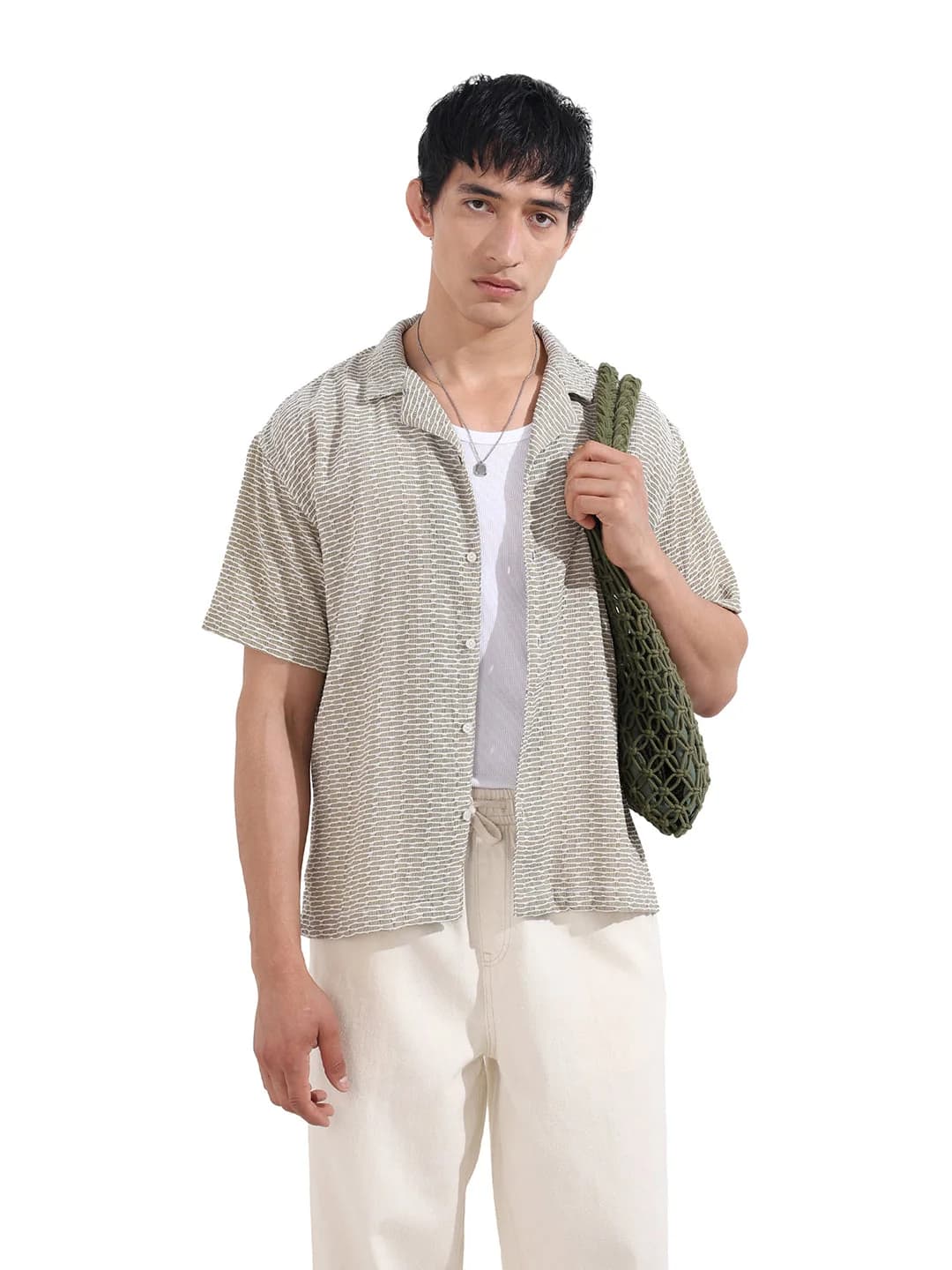 Men's Green Casual Solid Regular Fit Shirt