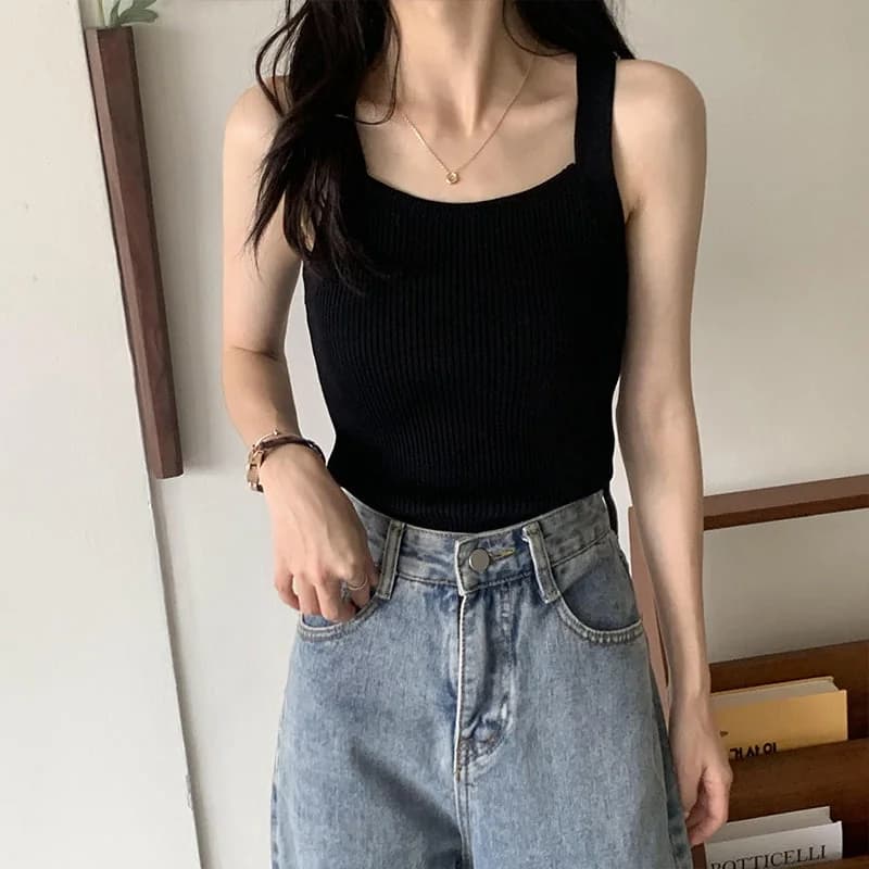 Women's Black Casual Solid Slim Fit Tank