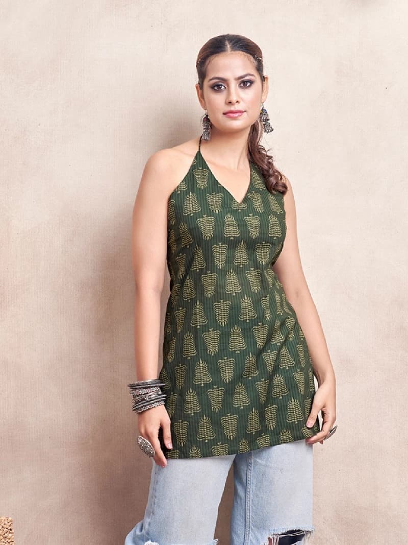 Women's Green Casual Printed Regular Fit Kurti