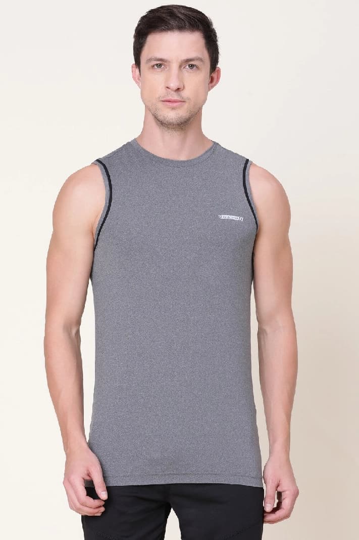 Men's Grey Regular Fit Swift Dry Odour Shield Solid Vest - Pack of 1