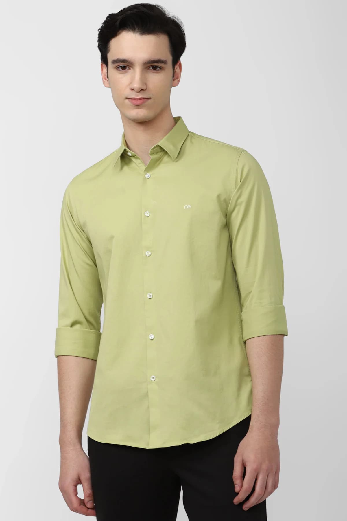 Men's Green Casual Solid Slim Fit Cotton Shirt