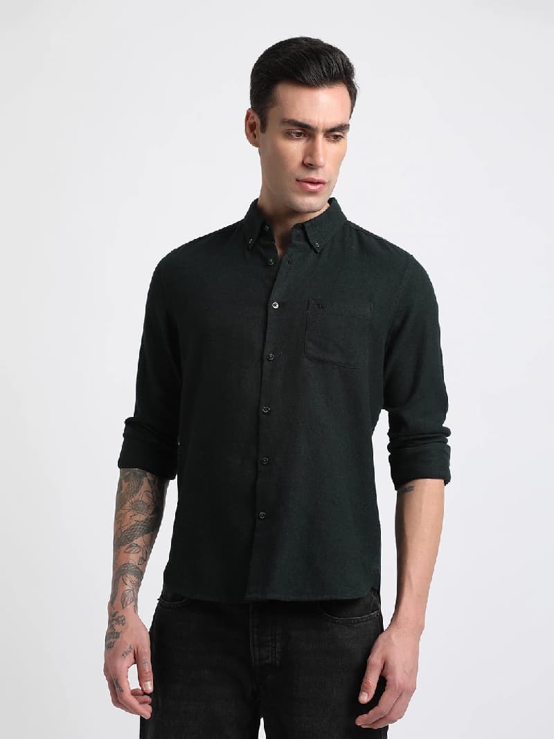 Men's Green Casual Solid Slim Fit Shirt