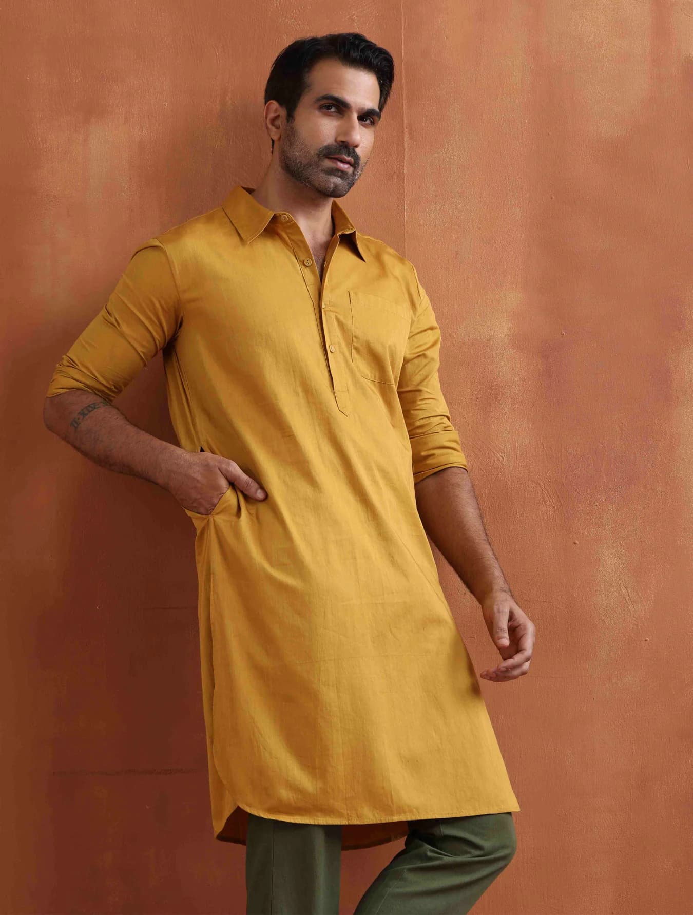 Men's Yellow Festive Solid Regular Fit Cotton Kurta