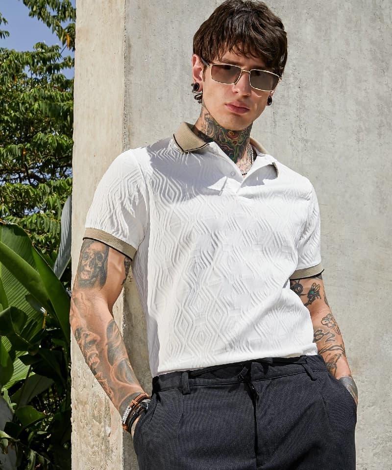 Men's White Casual Colorblocked Tshirt