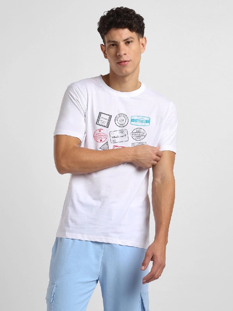 Men's White Casual Printed Regular Fit Tshirt