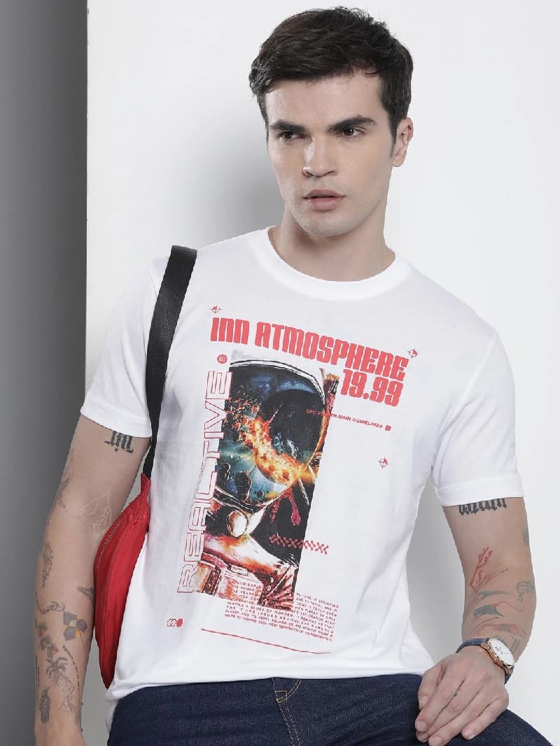 Men's White Casual Printed Regular Fit Tshirt