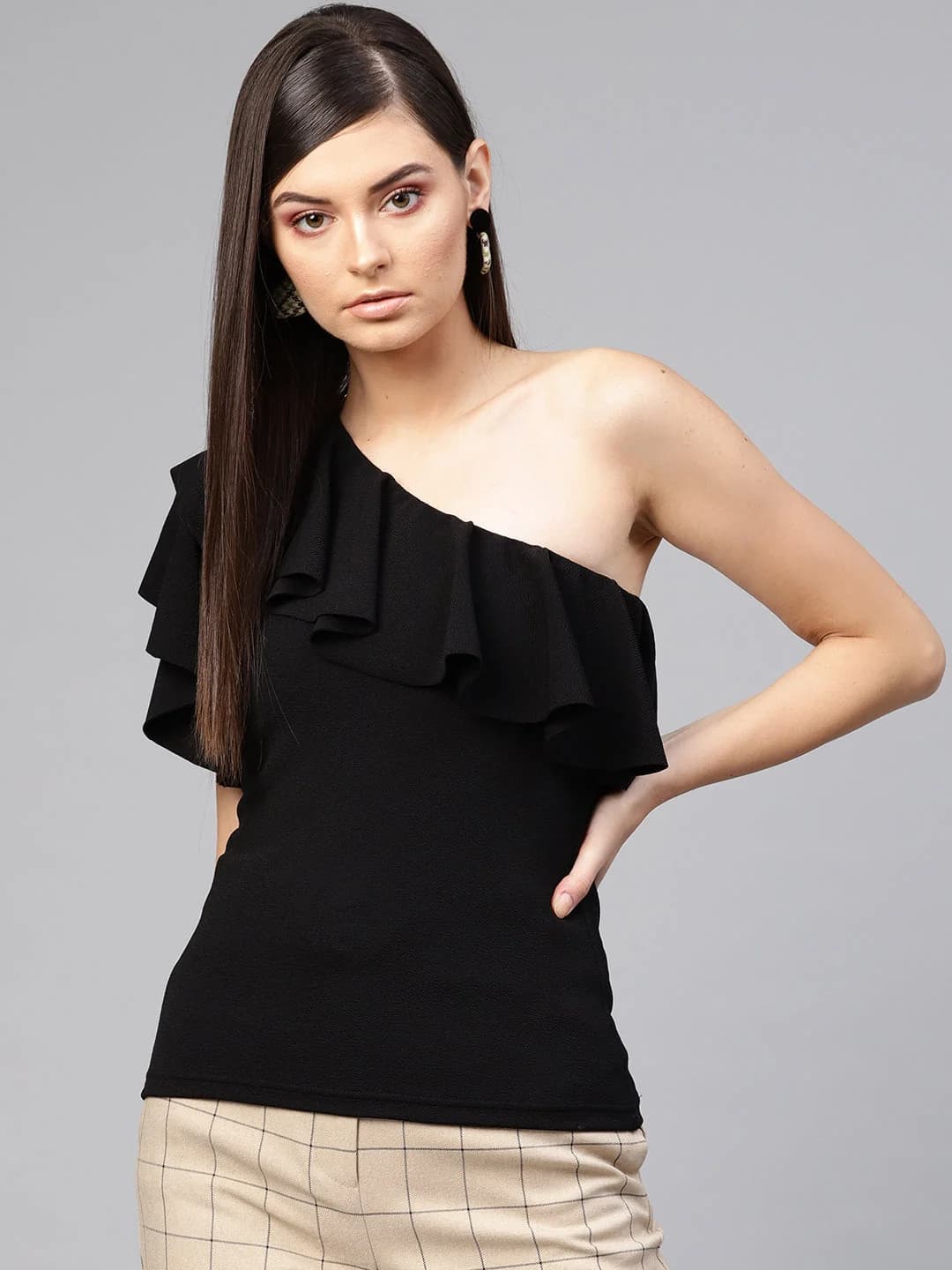 Women's Black Casual Solid Slim Fit Top