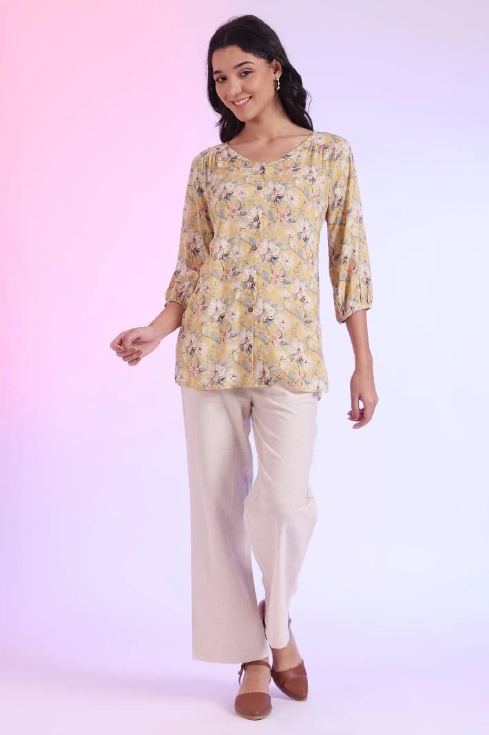 Women's Yellow Casual Printed Regular Fit Kurti