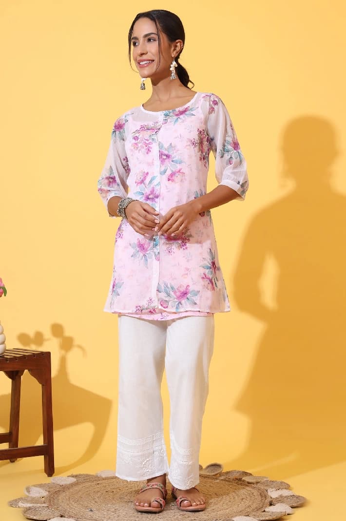 Women's Pink Casual Printed Regular Fit Kurti
