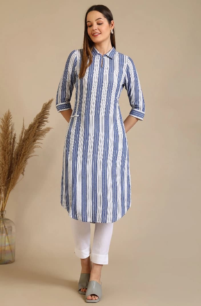 Women's Blue Casual Striped Regular Fit Kurta