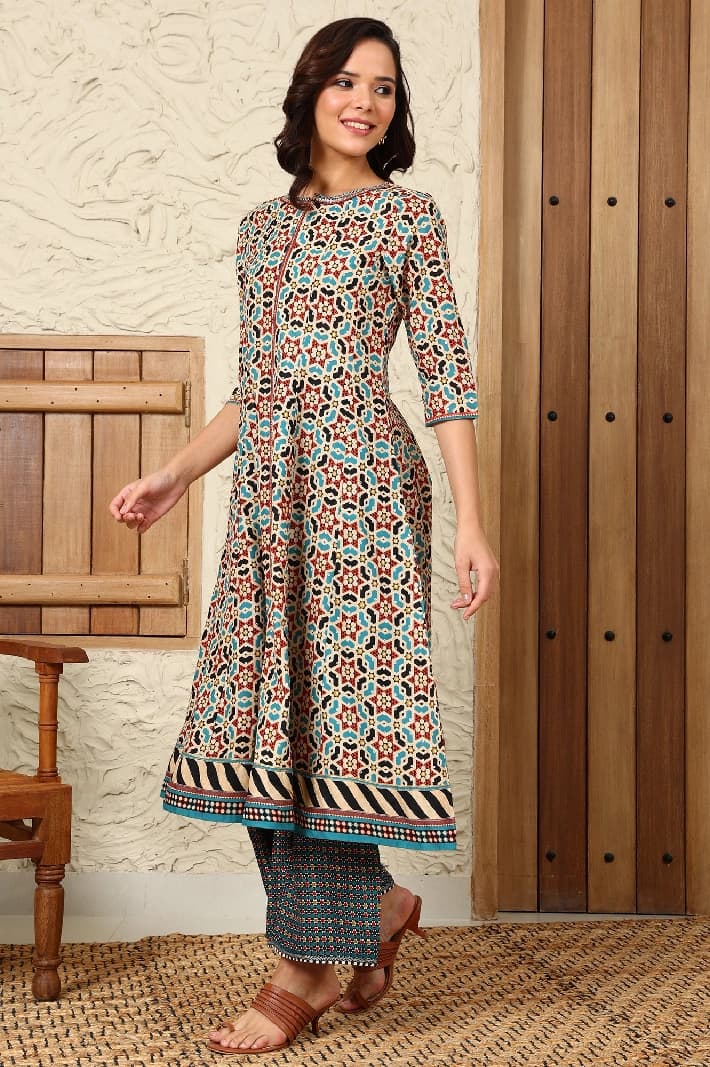 Women's Multicolor Festive Printed Regular Fit Kurta