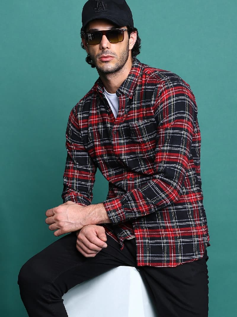 Men's Black Casual Checked Slim Fit Cotton Shirt