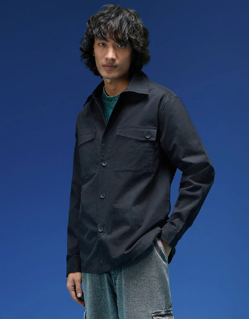 Men's Black Casual Solid Regular Fit Jacket