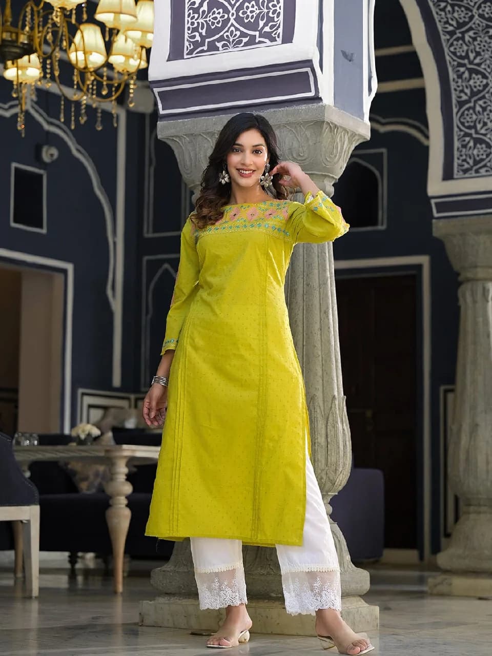 Women's Yellow Festive Printed Regular Fit Kurta