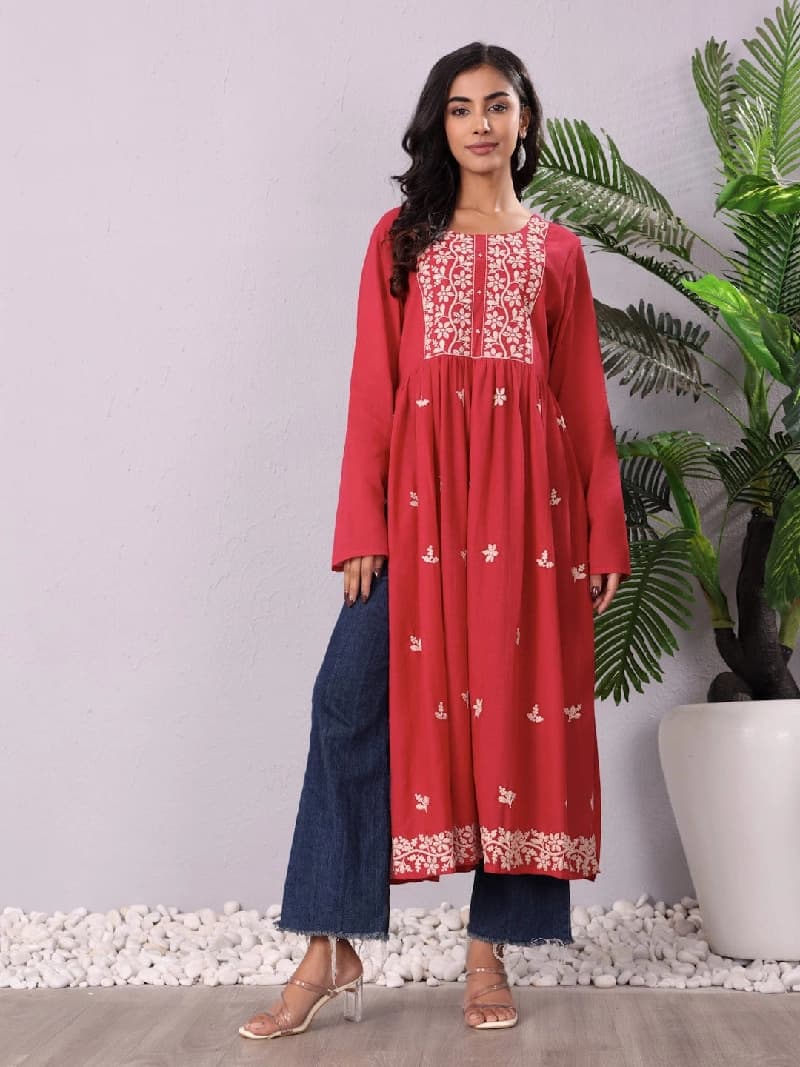 Women's Red Festive Printed Regular Fit Kurta