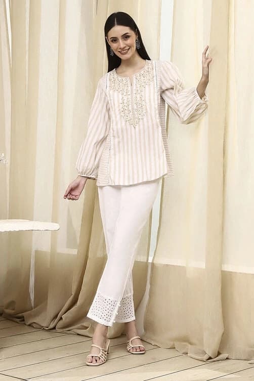 Women's Beige Festive Printed Regular Fit Kurti