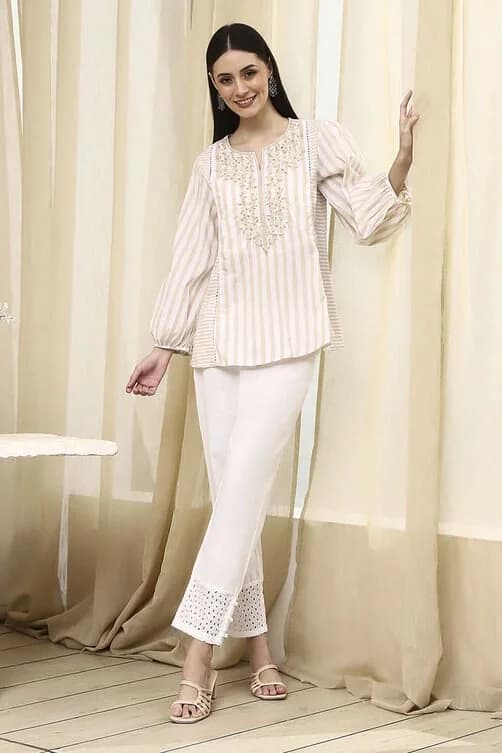 Women's Beige Festive Printed Regular Fit Kurti