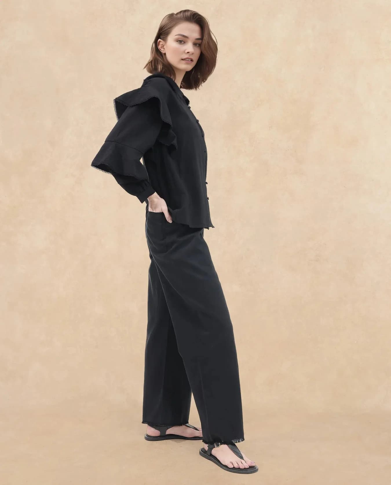 Women's Black Casual Solid Regular Fit Top
