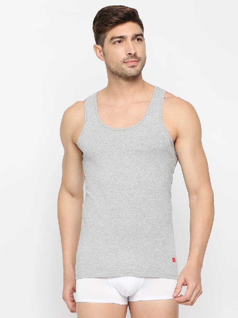 Men's Grey Melange Solid Round Neck Vest