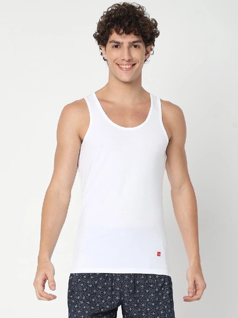 Men's White Solid Round Neck Vest