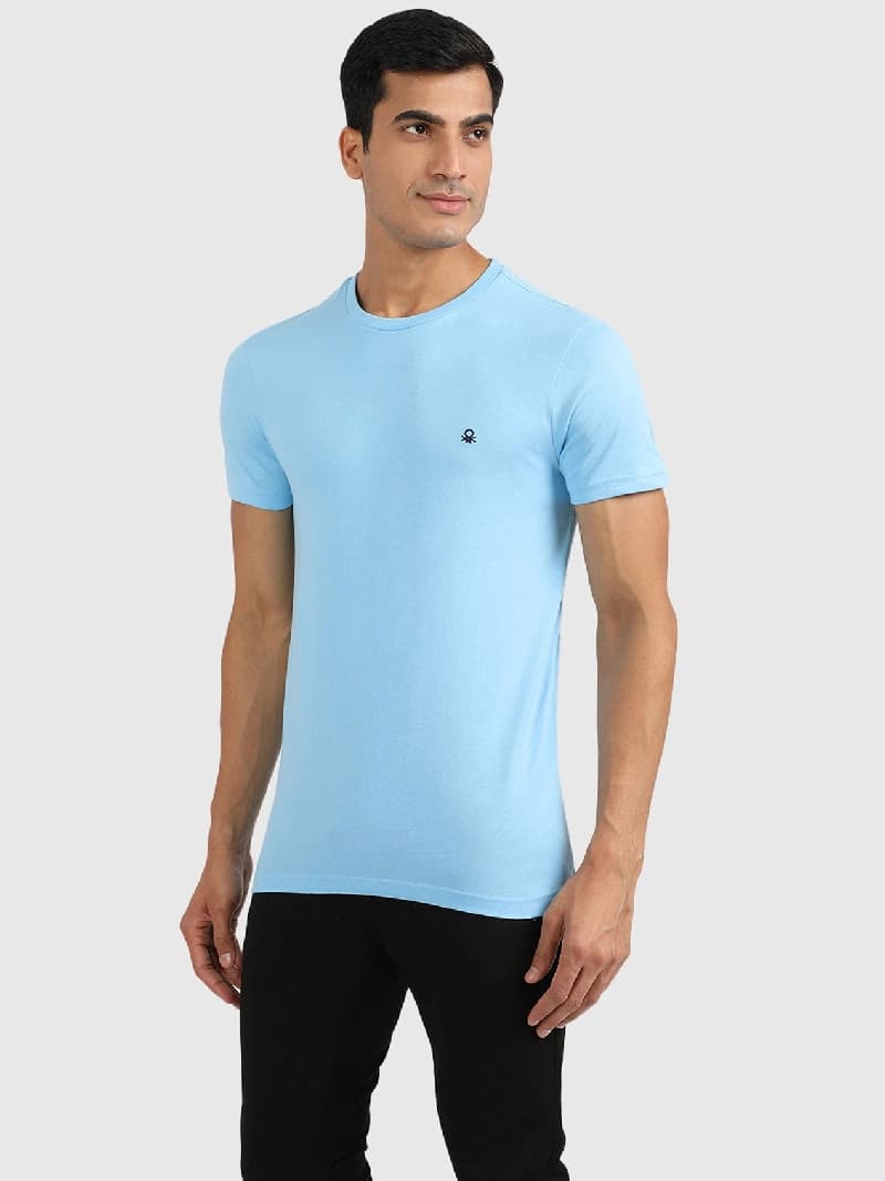 Men's Blue Casual Solid Slim Fit Tshirt