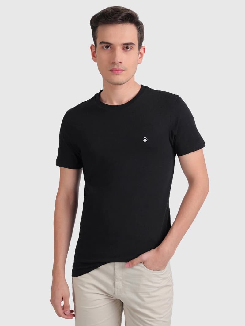 Men's Black Casual Solid Slim Fit Tshirt