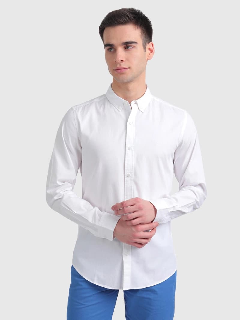 Men's White Casual Solid Slim Fit Shirt