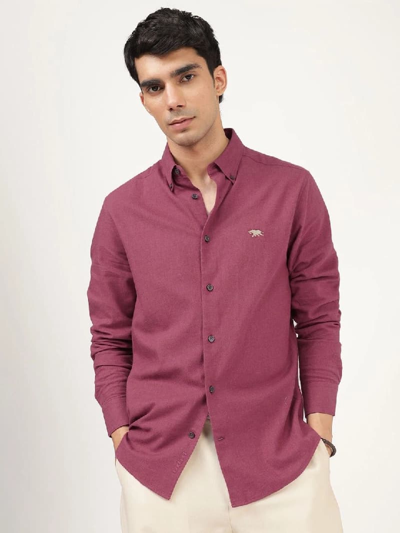 Men's Red Casual Solid Regular Fit Shirt