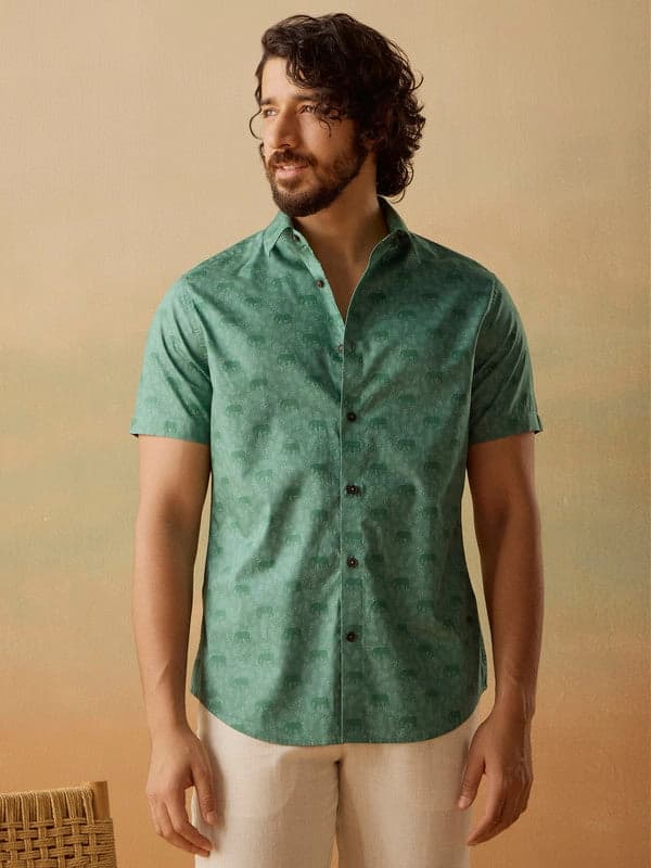 Men's Green Casual Printed Slim Fit Shirt